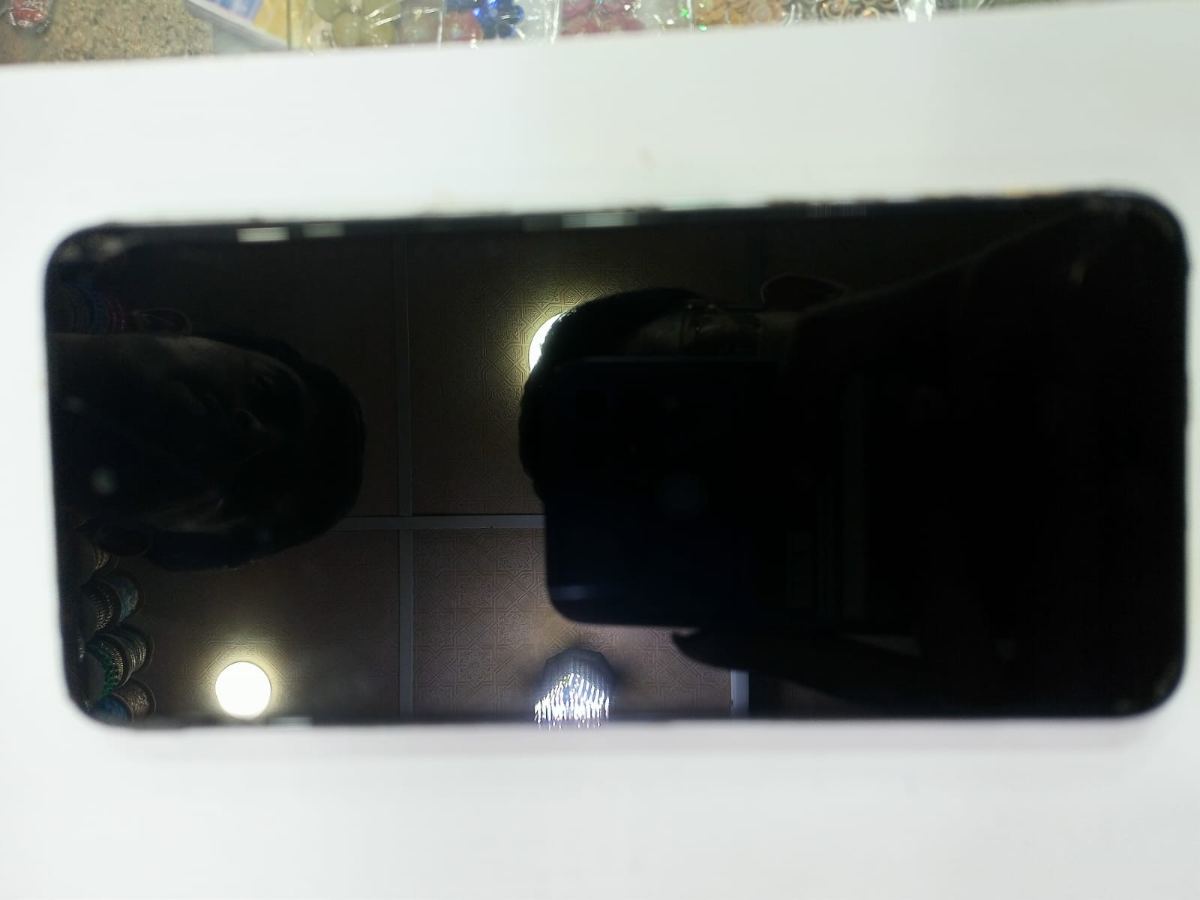 Infinix Hot 60i (128 GB)
